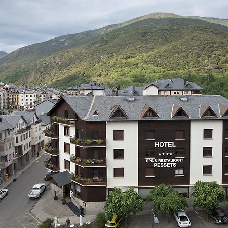 Hotel Restaurant Pessets & Spa Сорт Екстериор снимка
